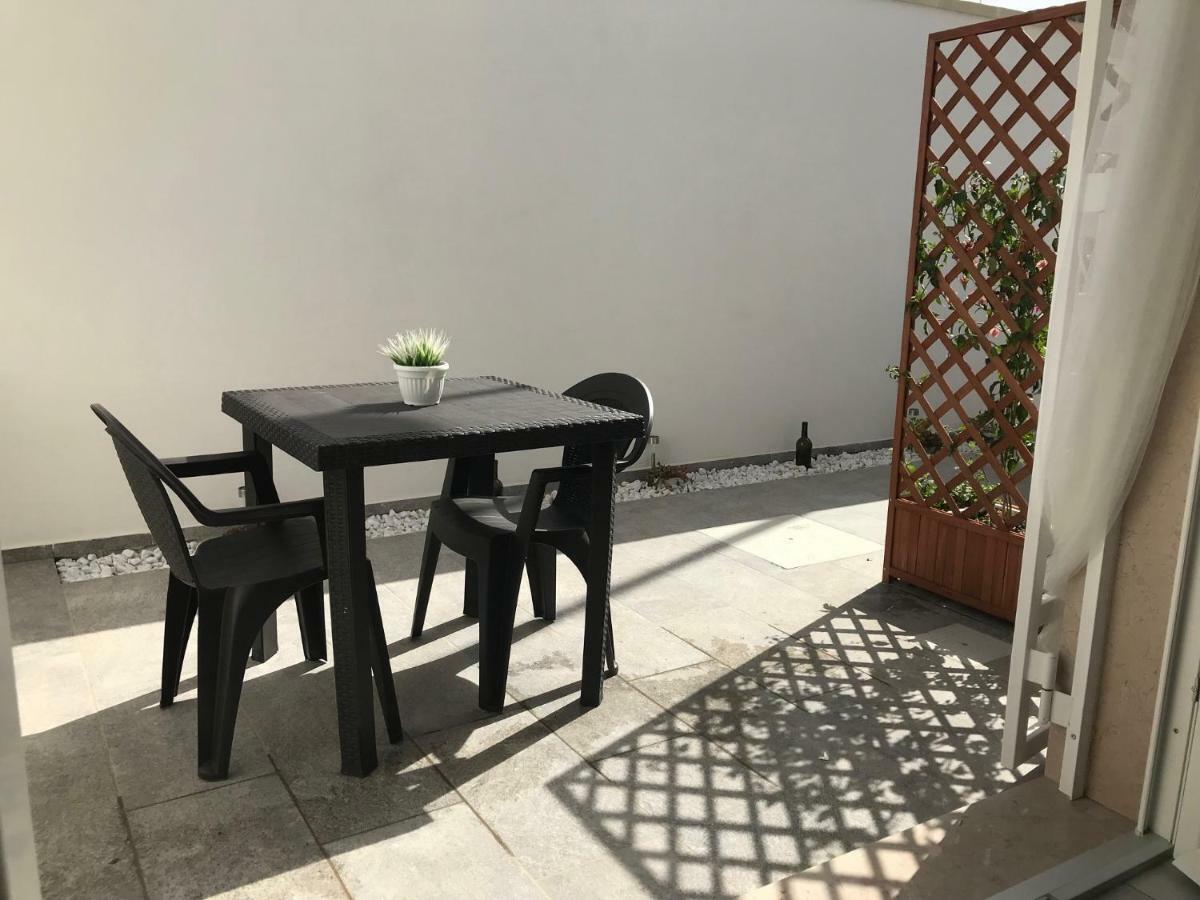 Doppiobi Apartment Torre Lapillo Bagian luar foto